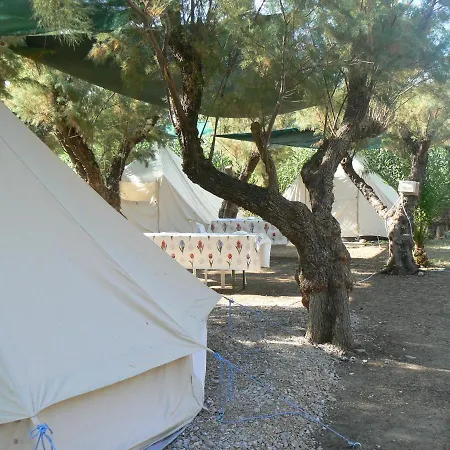 Elizabeth 2* Rethymno (Crete)