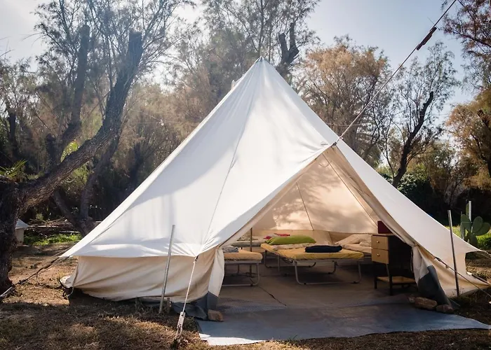 Elizabeth 2* Rethymno (Crete)