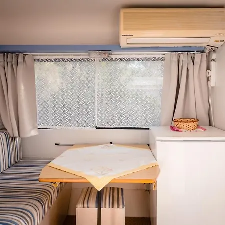 Кемпінг Elizabeth Ретимно (Крит)