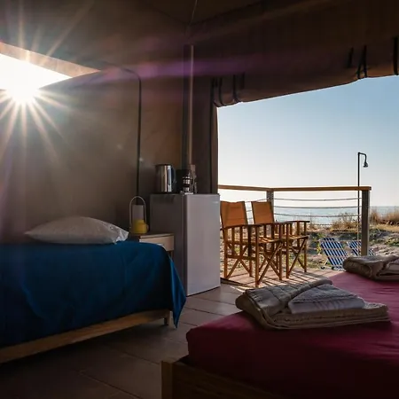 Elizabeth 2* העיירה רתימנו