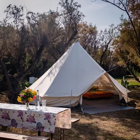 Elizabeth אתר קמפינג 2*