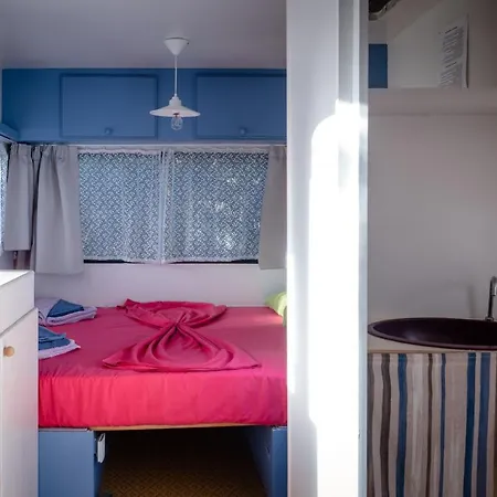 אתר קמפינג Elizabeth 2*